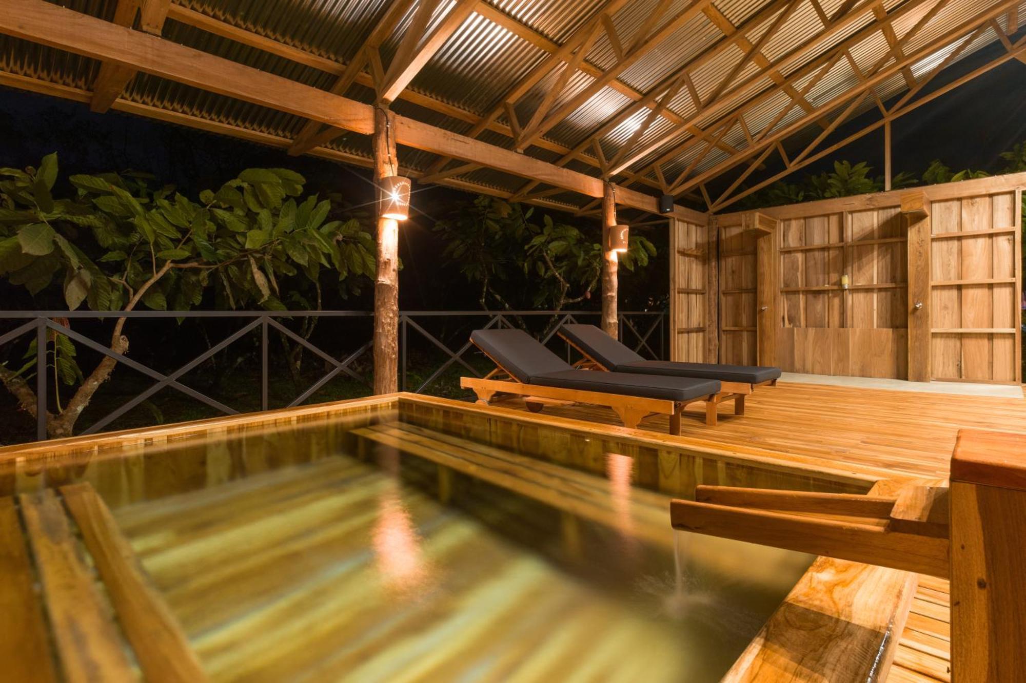 Finca Amistad Cacao Lodge Бійягуа Екстер'єр фото